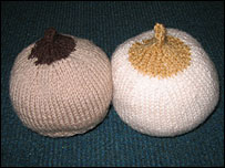 Knitted breasts