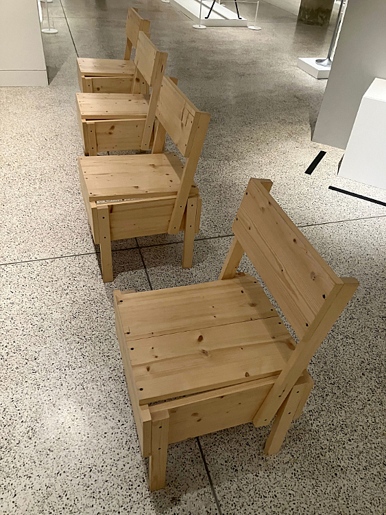 Enzo Mari, Chair P 1974